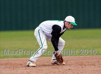Thumbnail 2 in Hebron vs. Arlington (Rawlings Lake Cities Classic) photogallery.