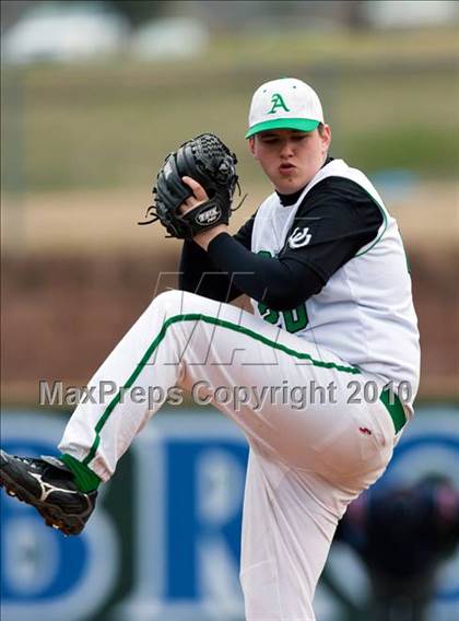 Thumbnail 2 in Hebron vs. Arlington (Rawlings Lake Cities Classic) photogallery.
