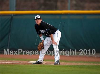 Thumbnail 1 in Hebron vs. Arlington (Rawlings Lake Cities Classic) photogallery.