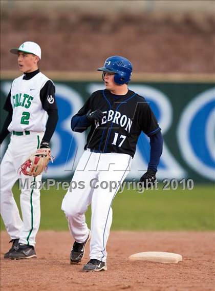 Thumbnail 3 in Hebron vs. Arlington (Rawlings Lake Cities Classic) photogallery.