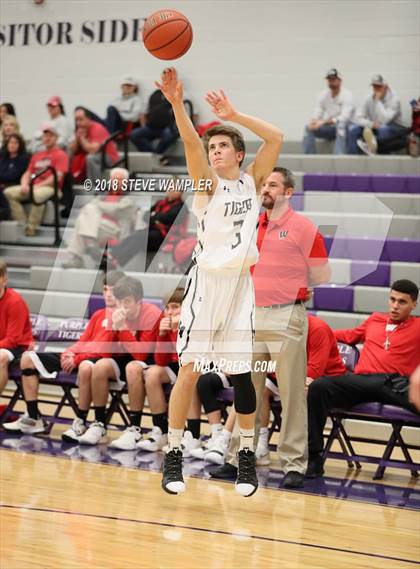 Thumbnail 2 in Central vs. Westmoreland (Watertown Christmas Tournament) photogallery.