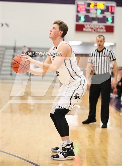 Thumbnail 3 in Central vs. Westmoreland (Watertown Christmas Tournament) photogallery.