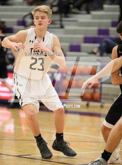 Thumbnail 2 in Central vs. Westmoreland (Watertown Christmas Tournament) photogallery.