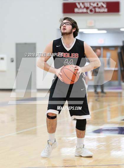 Thumbnail 2 in Central vs. Westmoreland (Watertown Christmas Tournament) photogallery.