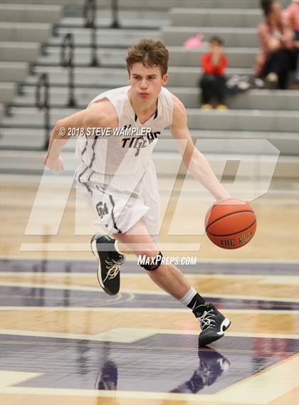 Thumbnail 1 in Central vs. Westmoreland (Watertown Christmas Tournament) photogallery.