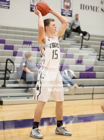 Thumbnail 2 in Central vs. Westmoreland (Watertown Christmas Tournament) photogallery.