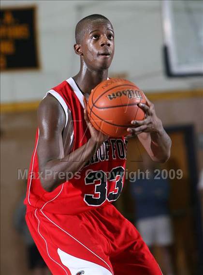 Thumbnail 2 in Iona Prep vs Bishop Ford (CHSAA A Final) photogallery.