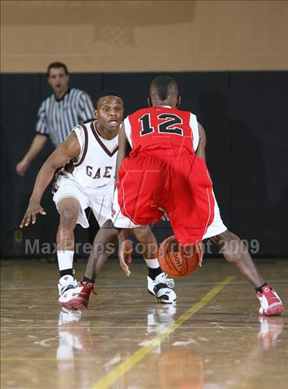 Thumbnail 2 in Iona Prep vs Bishop Ford (CHSAA A Final) photogallery.