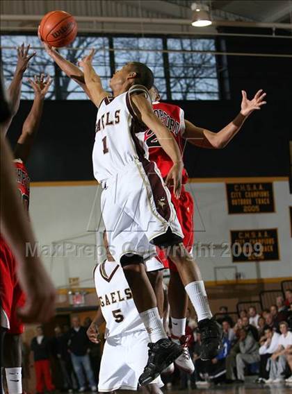 Thumbnail 2 in Iona Prep vs Bishop Ford (CHSAA A Final) photogallery.