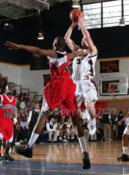 Thumbnail 2 in Iona Prep vs Bishop Ford (CHSAA A Final) photogallery.