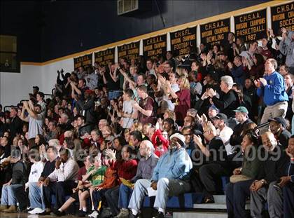 Thumbnail 3 in Iona Prep vs Bishop Ford (CHSAA A Final) photogallery.