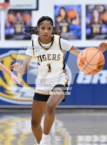 Thumbnail 1 in Bella Vista @ Inderkum photogallery.