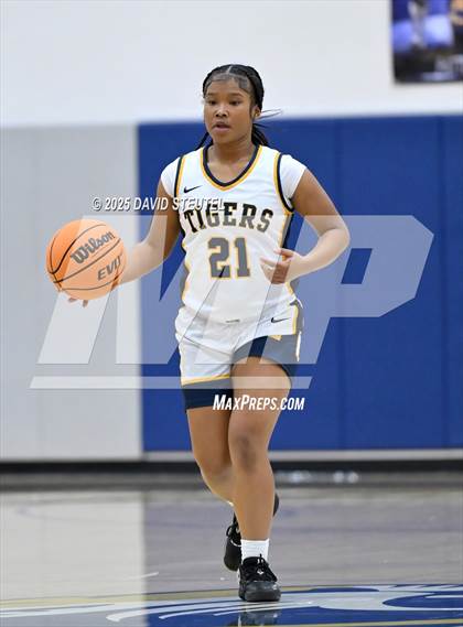 Thumbnail 1 in Bella Vista @ Inderkum photogallery.