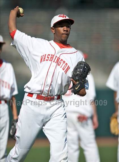 Thumbnail 2 in Washington vs. Galileo (CIF SFS Final) photogallery.