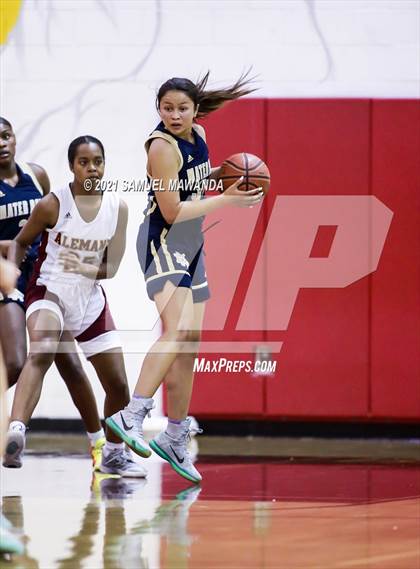 Thumbnail 1 in Mater Dei Catholic @  Alemany (CIF SS Division 2-AA final) photogallery.