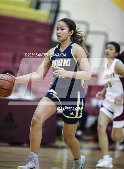 Thumbnail 2 in Mater Dei Catholic @  Alemany (CIF SS Division 2-AA final) photogallery.
