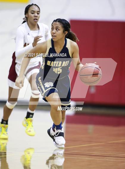 Thumbnail 1 in Mater Dei Catholic @  Alemany (CIF SS Division 2-AA final) photogallery.