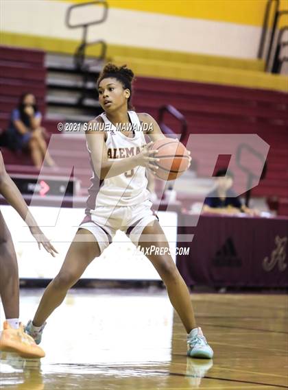 Thumbnail 1 in Mater Dei Catholic @  Alemany (CIF SS Division 2-AA final) photogallery.