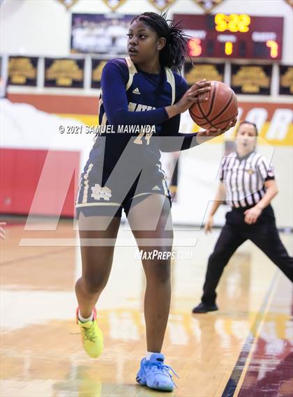 Thumbnail 1 in Mater Dei Catholic @  Alemany (CIF SS Division 2-AA final) photogallery.