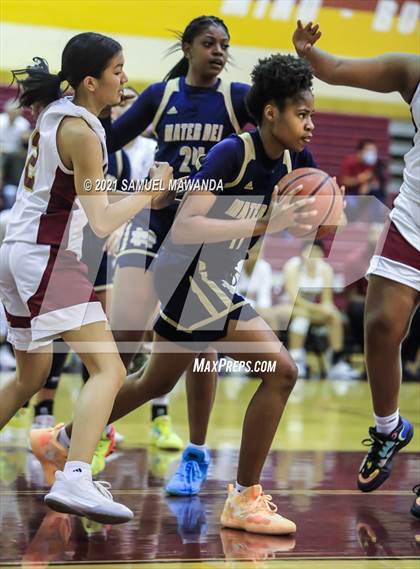 Thumbnail 3 in Mater Dei Catholic @  Alemany (CIF SS Division 2-AA final) photogallery.