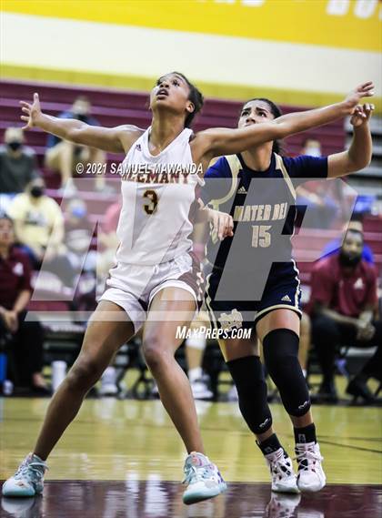 Thumbnail 3 in Mater Dei Catholic @  Alemany (CIF SS Division 2-AA final) photogallery.