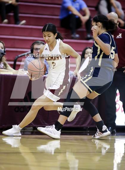 Thumbnail 3 in Mater Dei Catholic @  Alemany (CIF SS Division 2-AA final) photogallery.