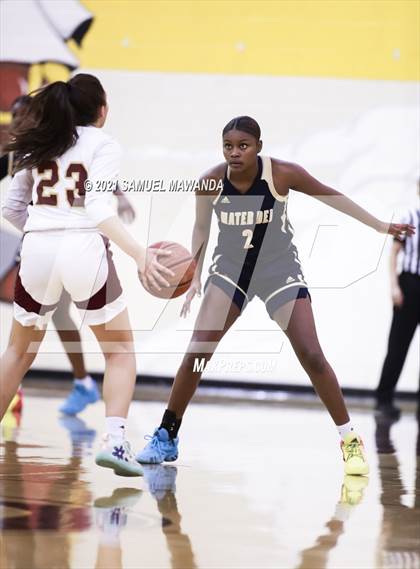 Thumbnail 3 in Mater Dei Catholic @  Alemany (CIF SS Division 2-AA final) photogallery.