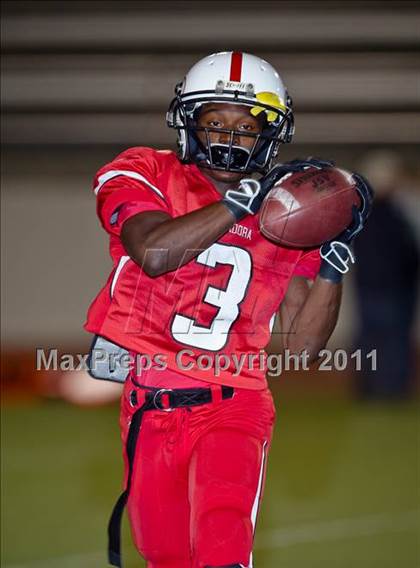 Thumbnail 1 in Glendora vs. Upland photogallery.