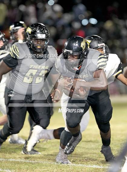 Thumbnail 2 in Northeast Jones @ Mendenhall photogallery.