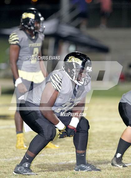 Thumbnail 3 in Northeast Jones @ Mendenhall photogallery.