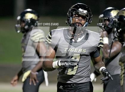 Thumbnail 2 in Northeast Jones @ Mendenhall photogallery.
