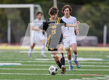 Thumbnail 2 in  Donovan Catholic @ St. John-Vianney photogallery.