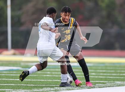 Thumbnail 1 in  Donovan Catholic @ St. John-Vianney photogallery.