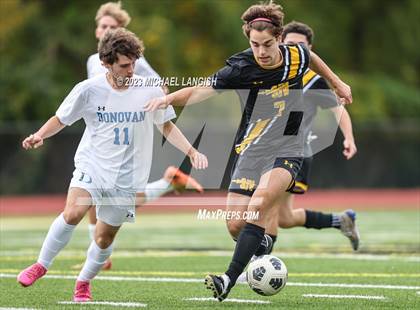 Thumbnail 1 in  Donovan Catholic @ St. John-Vianney photogallery.