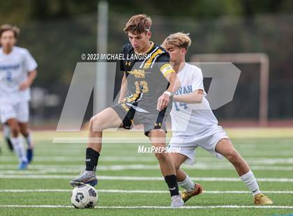 Thumbnail 2 in  Donovan Catholic @ St. John-Vianney photogallery.