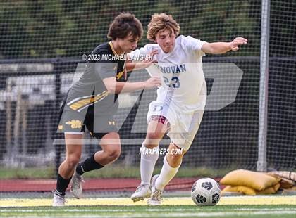 Thumbnail 1 in  Donovan Catholic @ St. John-Vianney photogallery.