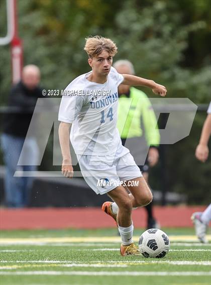 Thumbnail 1 in  Donovan Catholic @ St. John-Vianney photogallery.