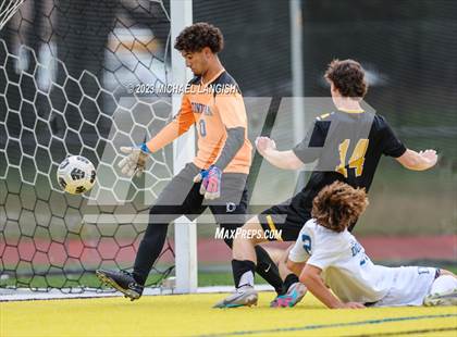 Thumbnail 3 in  Donovan Catholic @ St. John-Vianney photogallery.