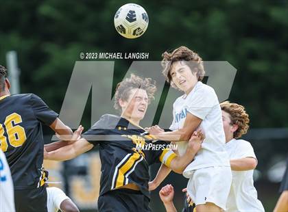 Thumbnail 2 in  Donovan Catholic @ St. John-Vianney photogallery.