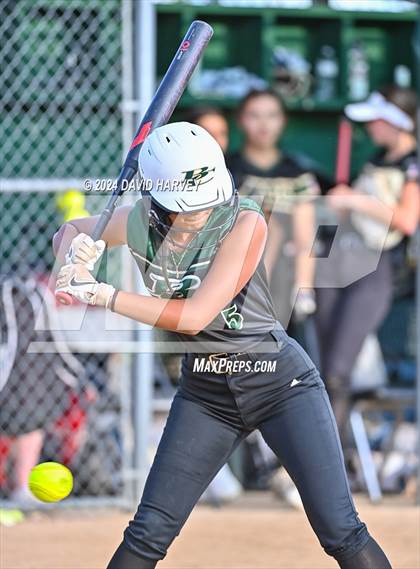 Thumbnail 3 in Golden vs Bear Creek photogallery.