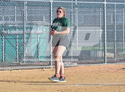 Thumbnail 2 in Golden vs Bear Creek photogallery.