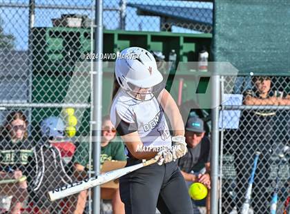 Thumbnail 3 in Golden vs Bear Creek photogallery.