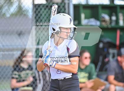 Thumbnail 3 in Golden vs Bear Creek photogallery.
