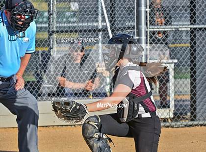 Thumbnail 3 in Golden vs Bear Creek photogallery.