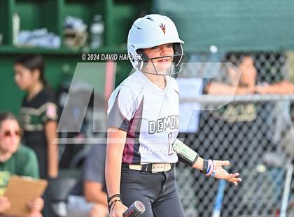 Thumbnail 3 in Golden vs Bear Creek photogallery.