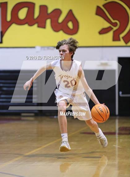 Thumbnail 3 in Cherokee @ Lassiter photogallery.