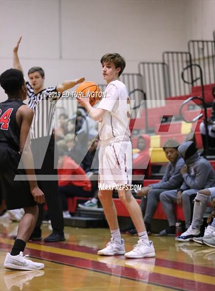 Thumbnail 3 in Cherokee @ Lassiter photogallery.
