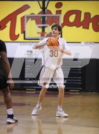 Thumbnail 3 in Cherokee @ Lassiter photogallery.