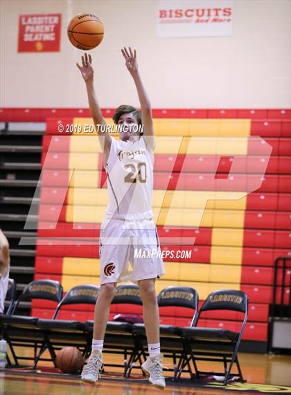 Thumbnail 3 in Cherokee @ Lassiter photogallery.