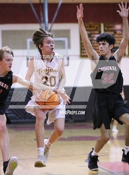 Thumbnail 3 in Cherokee @ Lassiter photogallery.